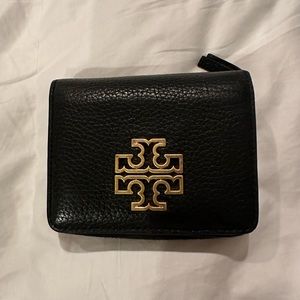 Authentic Tori Burch wallet